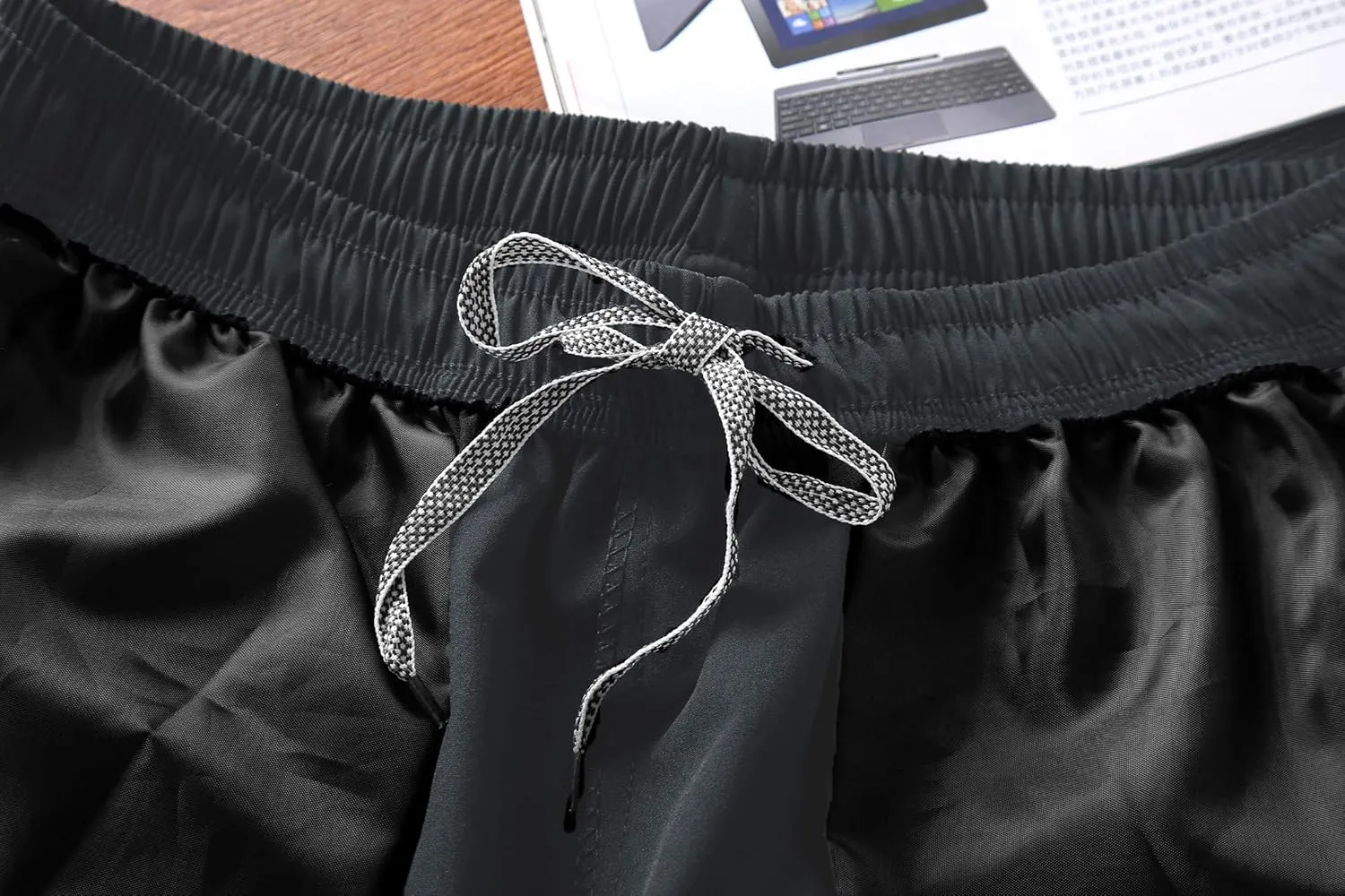 Bmuy Women’s Loose-fit Quick Dry Lightweight Workout Training Sports Shorts Zipper Pocket
