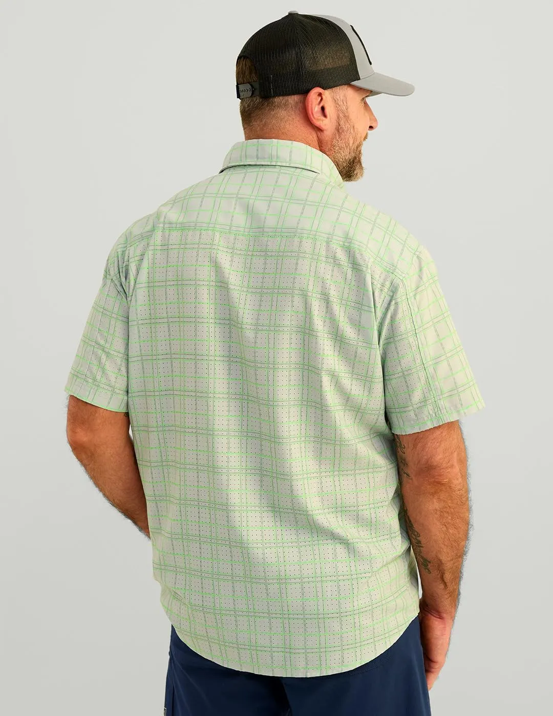 HUK Men's Tide Point Pattern Short Sleeve Shirt, Fishing Button Down