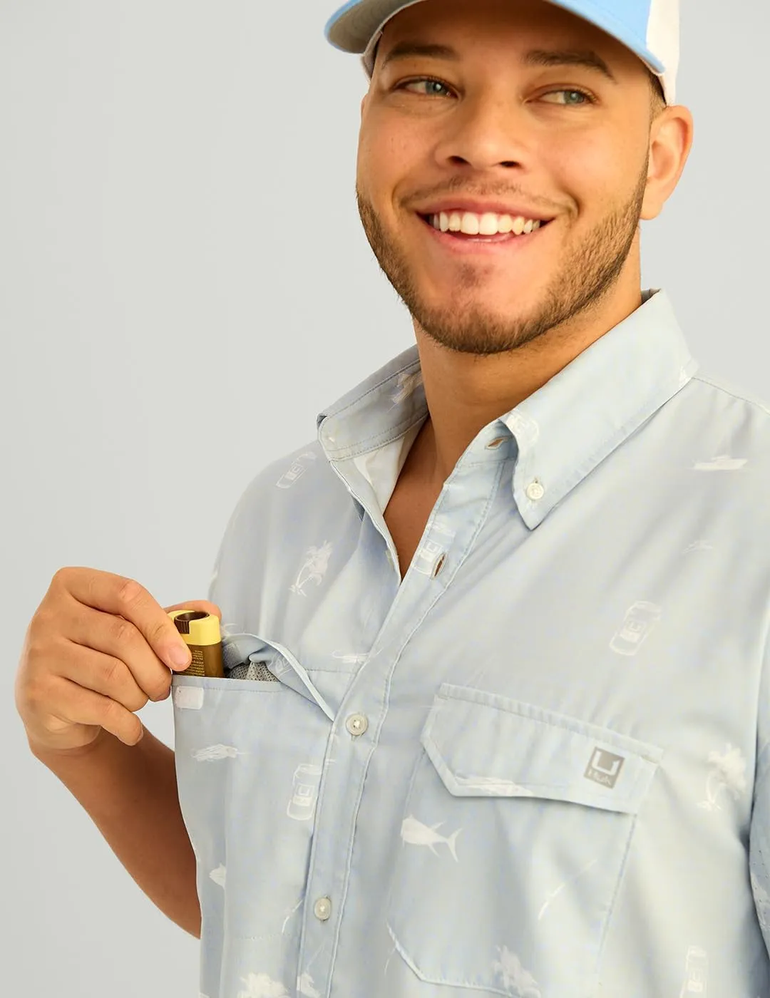 HUK Men's Tide Point Pattern Short Sleeve Shirt, Fishing Button Down