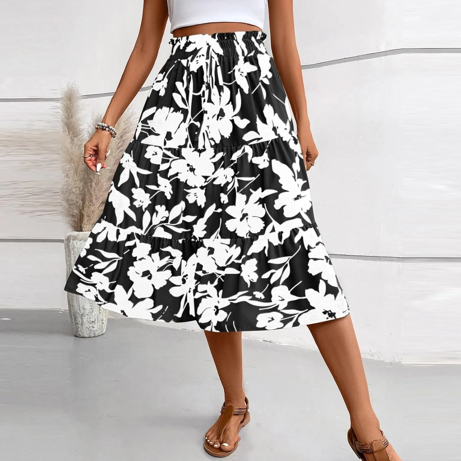 Long Skirt,Trendy Flowy Skirts for Women 2025 Pleated Womens Boho Maxi Skirt with Pockets Elastic High Waisted