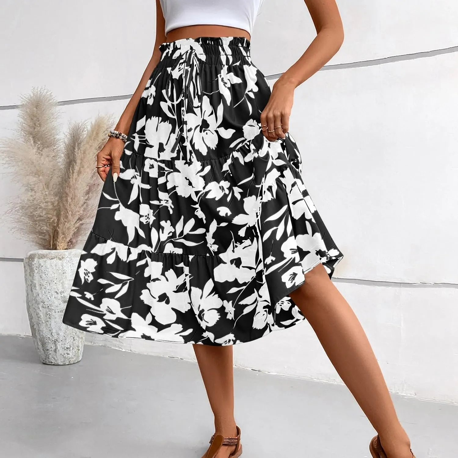 Long Skirt,Trendy Flowy Skirts for Women 2025 Pleated Womens Boho Maxi Skirt with Pockets Elastic High Waisted