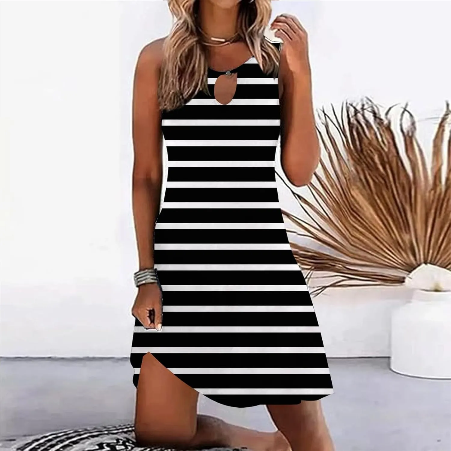 Loose Split Maxi Dresses with Pockets Sun Dresses for Women 2025 Vacation Beach Casual Summer Sundresses Sleeveless