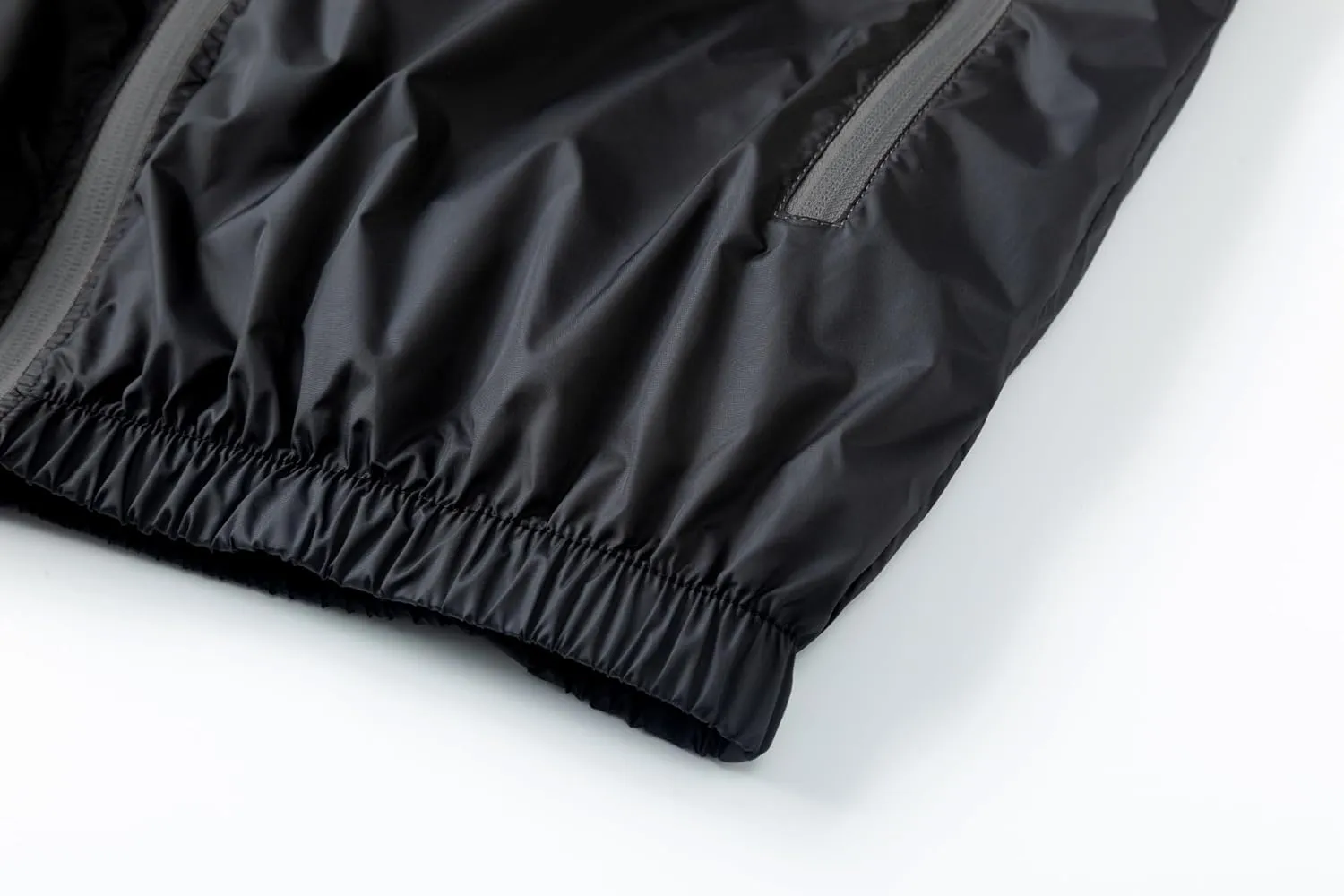 Men's Lightweight Windbreaker Jackets Outdoor Hooded Pocket Raincoat Jacket