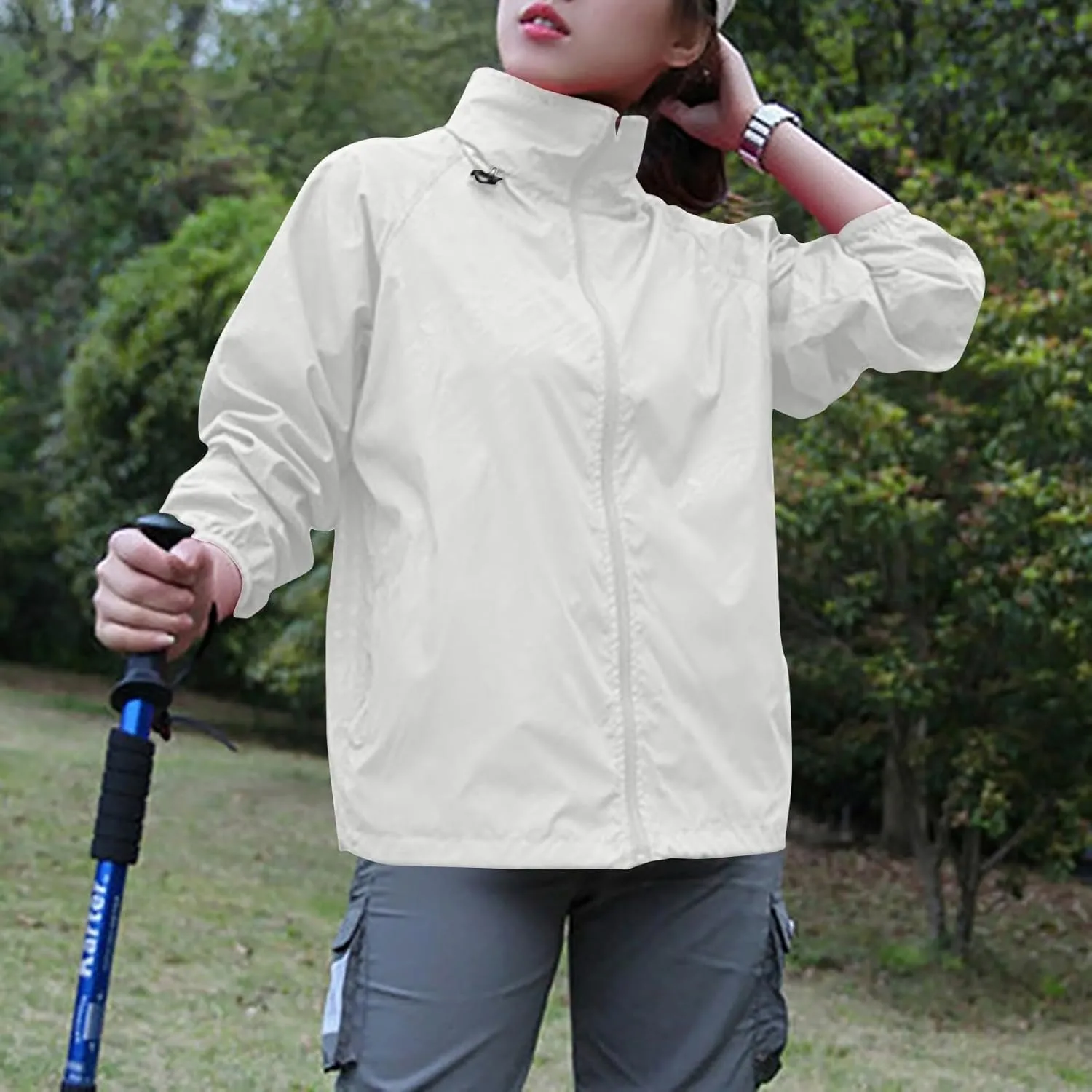 Plus Size Rain Jackets for Women Waterproof Lightweight Windbreaker Jackets Loose Coat Hooded Raincoat with Pockets