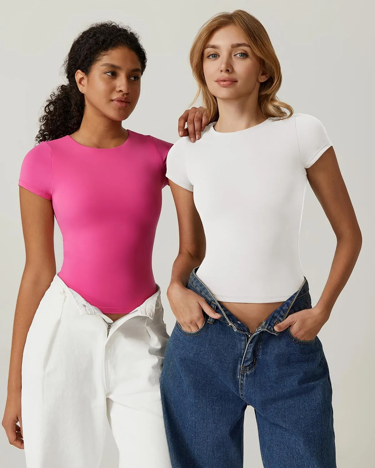 QINSEN Women's Crew Neck Short Sleeve Tees Double Lined Slim Fit T Shirt Basic Y2K Tops
