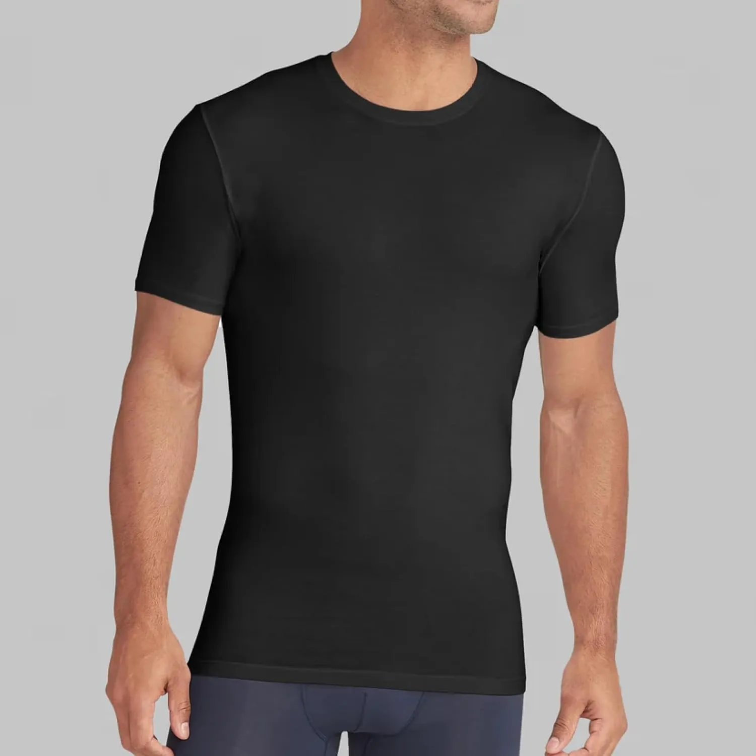 Tommy John Men's Slim Fit Crew Neck Undershirt, Cool Cotton Fabric, Slim Fit T-Shirt with Stay Tuck Design