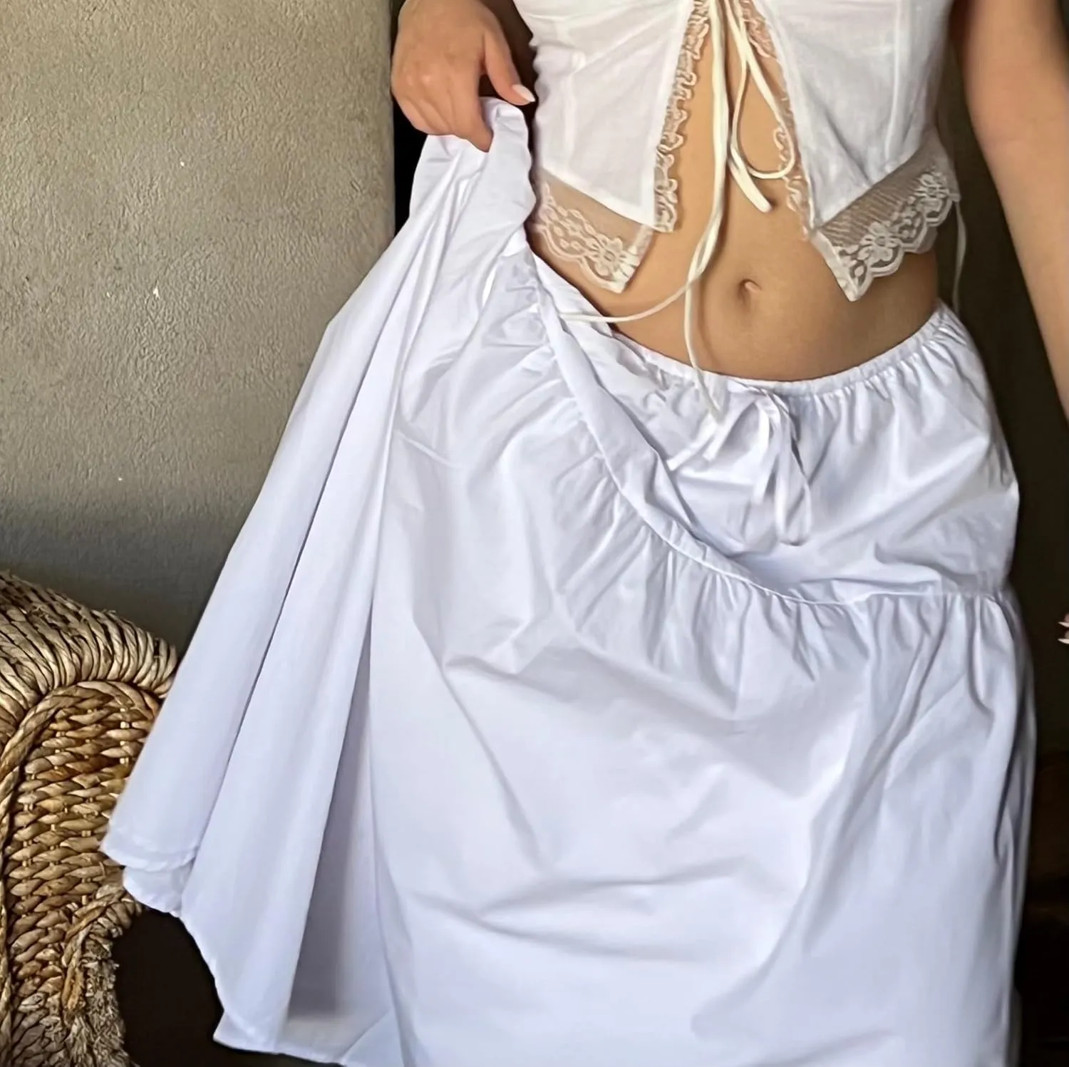 Women Ruffle A Line Long Skirt Casual High Waist Tiered Pleated Maxi Skirt Flowy Boho Skirt Trendy Midi Skirt