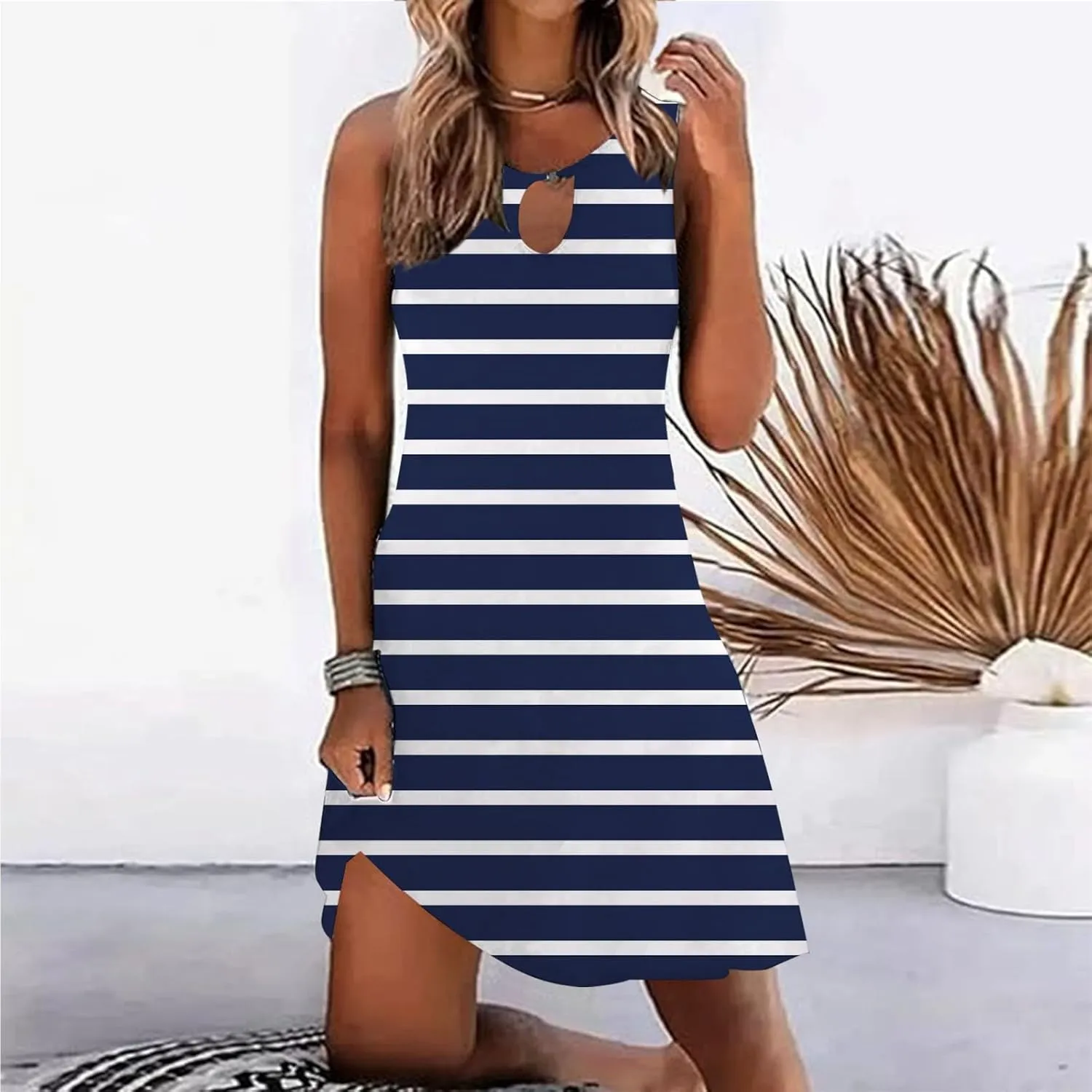 Women Sundresd Sun Dresses for Women 2025 Vacation Beach Casual Summer Sundresses Sleeveless Tank Short Boho Dress