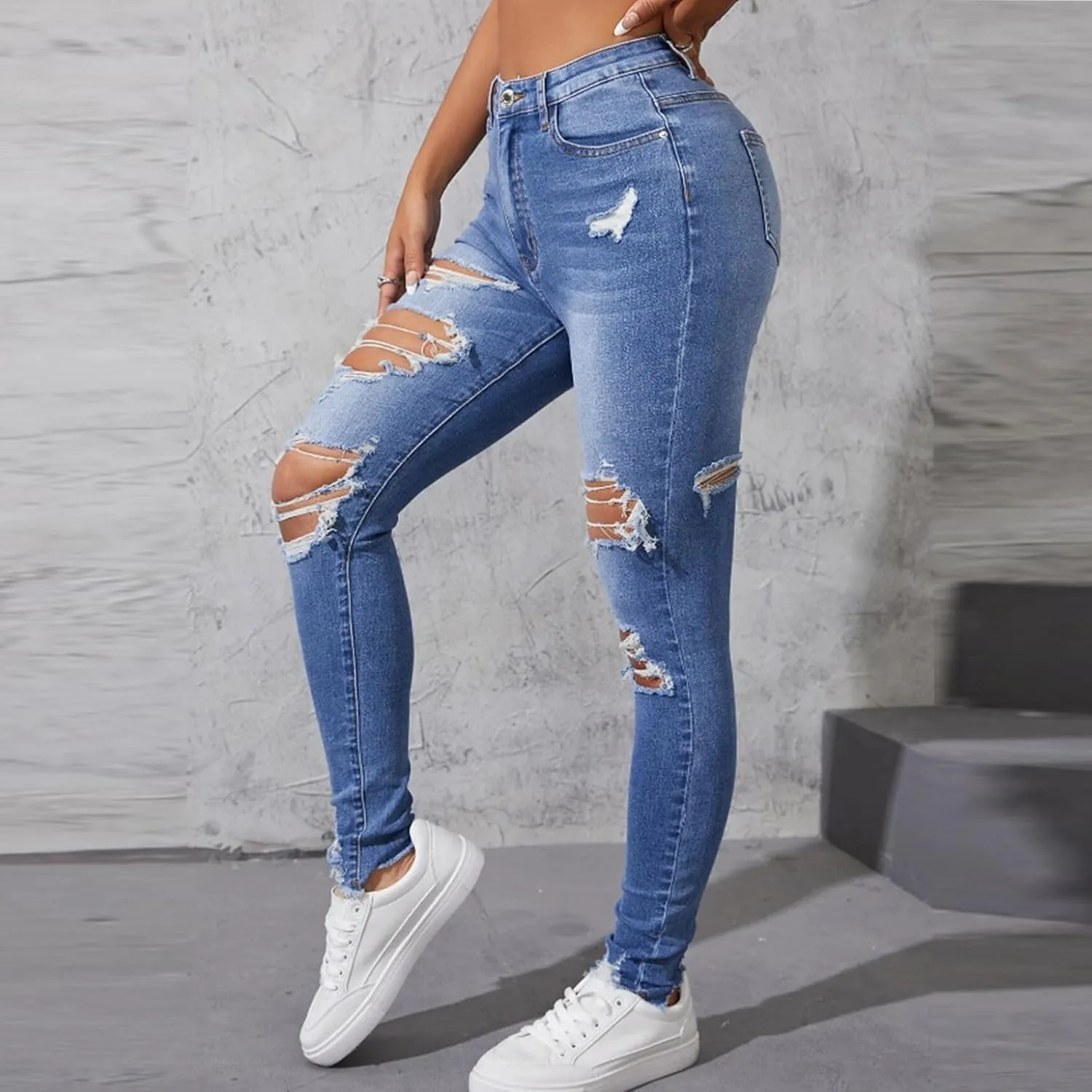Women's Ripped Jeans Straight Leg Distressed Boyfriend Denim Pants Mid Waisted Straight Ankle Jean Trendy 2024
