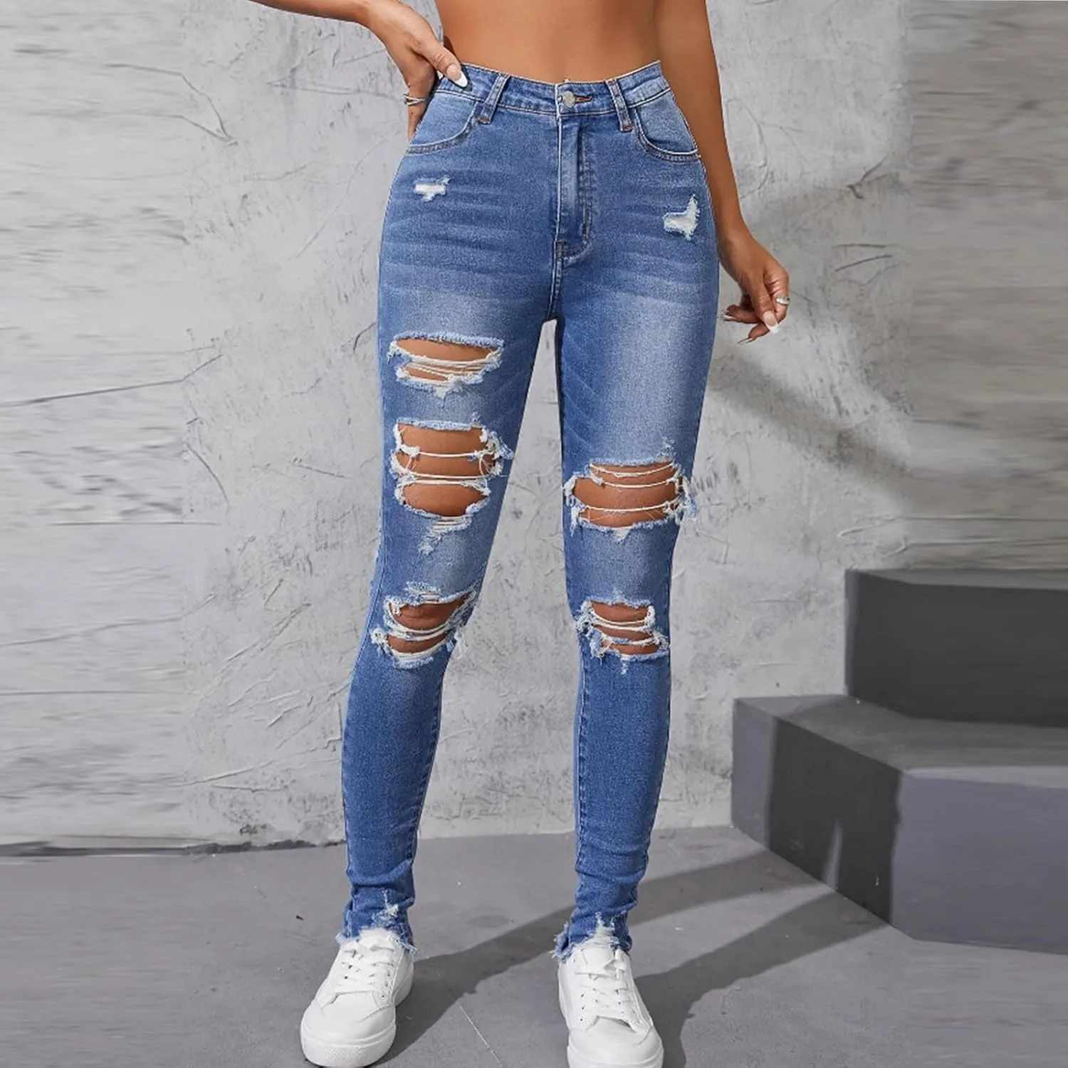 Women's Ripped Jeans Straight Leg Distressed Boyfriend Denim Pants Mid Waisted Straight Ankle Jean Trendy 2024