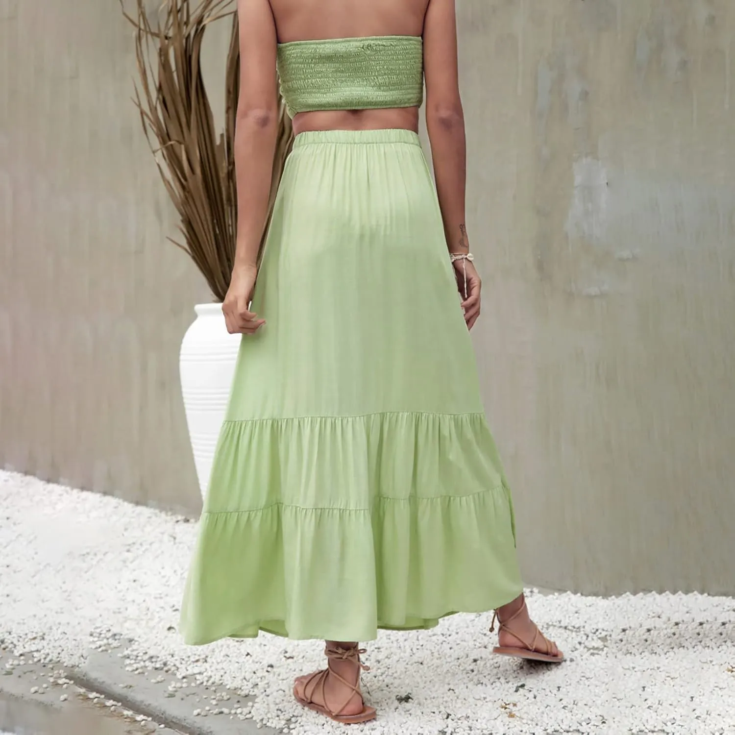 Womens Summer Boho Pleated A-Line Flowy Swing Tiered Beach Skirt 2024 Trendy Ruffle Maxi Skirt with Pockets